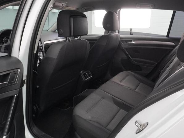 Volkswagen Golf VII с пробегом 2013 года, цена 949 000 рублей, 213588 км, хэтчбек, Автокод Объявления