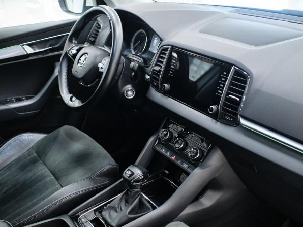 Skoda Karoq I с пробегом 2022 года, цена 2 821 000 рублей, 47176 км, внедорожник, Автокод Объявления
