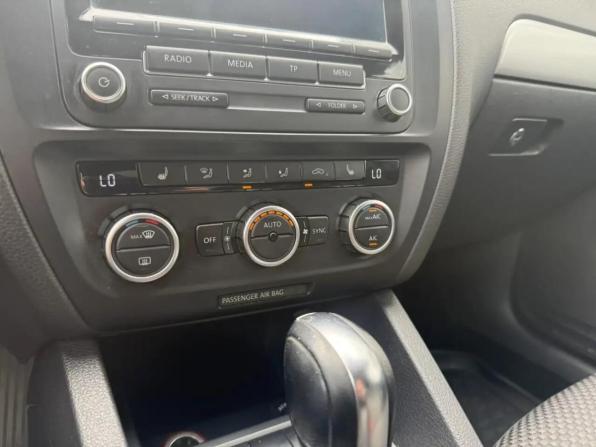 Volkswagen Jetta VI с пробегом 2013 года, цена 969 000 рублей, 199350 км, седан, Автокод Объявления