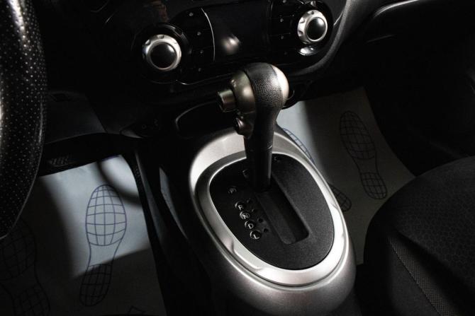 Nissan Juke I с пробегом 2012 года, цена 1 019 000 рублей, 107672 км, внедорожник, Автокод Объявления