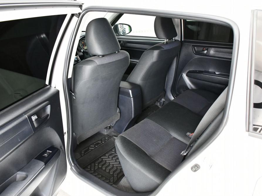 Toyota Corolla XI (E160 E170) Рестайлинг 2 Новосибирск  - изображение 19