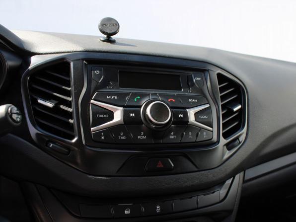 Lada (ВАЗ) Vesta I с пробегом 2017 года, цена 649 000 рублей, 156140 км, седан, Автокод Объявления