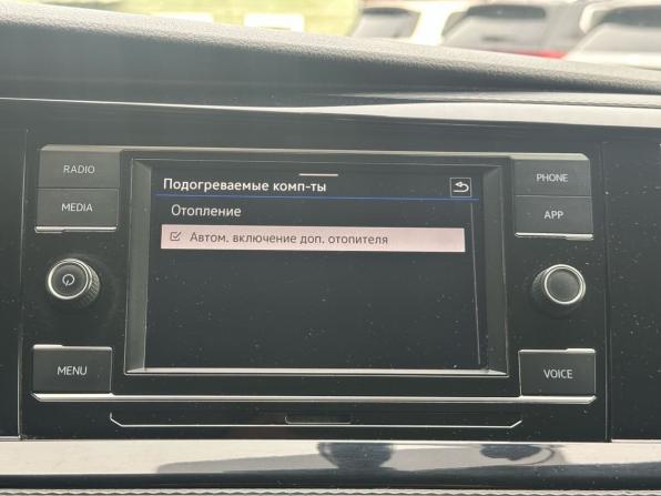 Volkswagen Multivan T6 Рестайлинг с пробегом 2020 года, цена 4 479 000 рублей, 159000 км, минивэн, Автокод Объявления