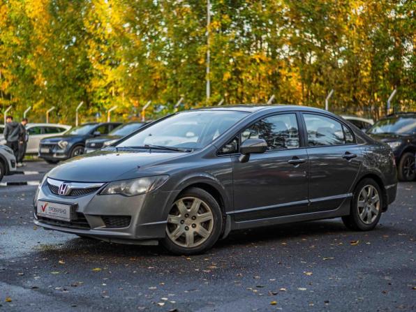 Honda Civic VIII Рестайлинг с пробегом 2011 года, цена 930 000 рублей, 151488 км, седан, Автокод Объявления