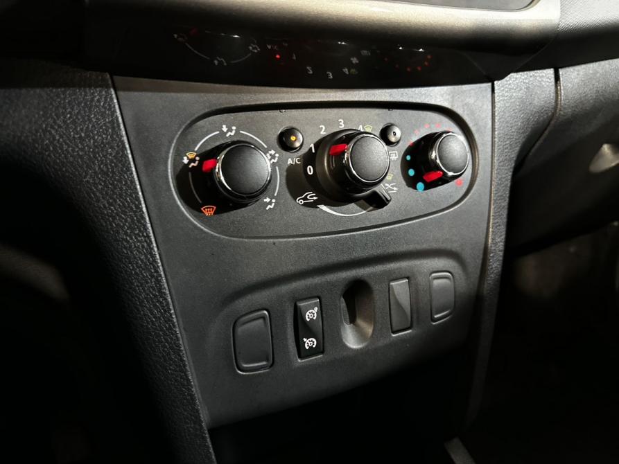 Renault Sandero II Великий Новгород  - изображение 16