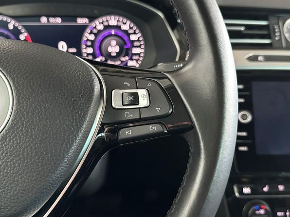 Volkswagen Passat B8 с пробегом 2017 года, цена 1 997 000 рублей, 142575 км, седан, Автокод Объявления