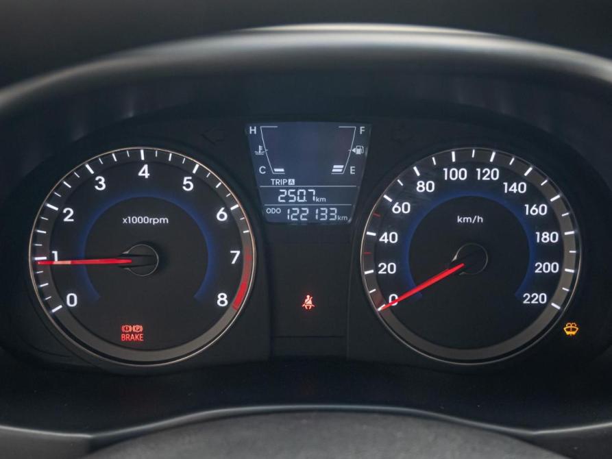 Hyundai Solaris I Краснодар  - изображение 14