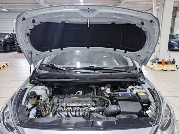 Hyundai Solaris I с пробегом 2013 года, цена 660 000 рублей, 155900 км, седан, Автокод Объявления