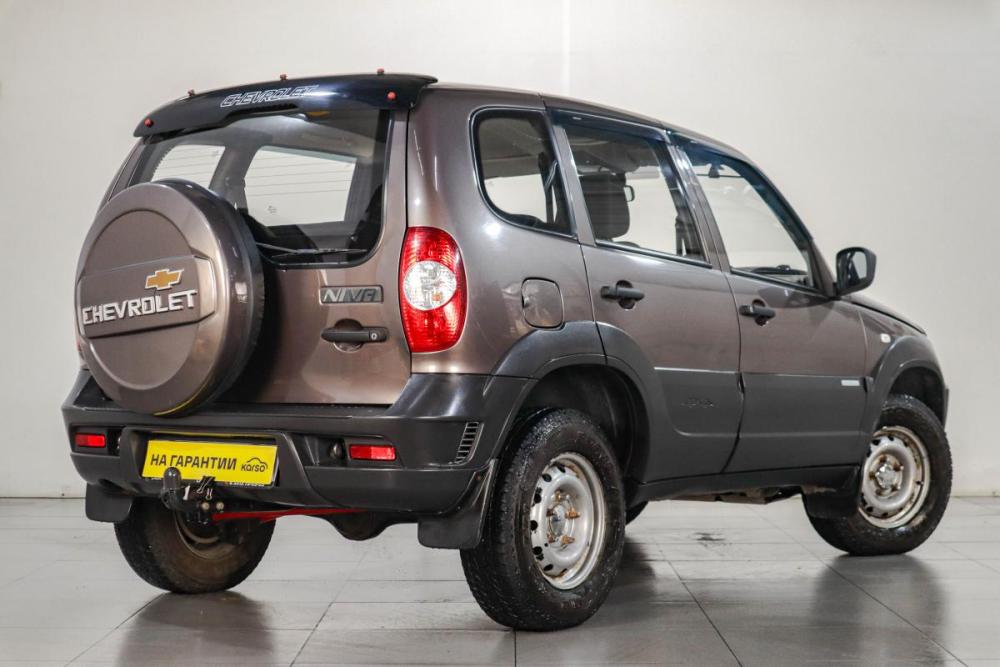 Chevrolet Niva I Рестайлинг Челябинск  - изображение 7