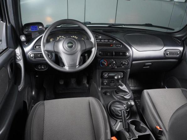Chevrolet Niva I Рестайлинг с пробегом 2017 года, цена 1 125 000 рублей, 81518 км, внедорожник, Автокод Объявления