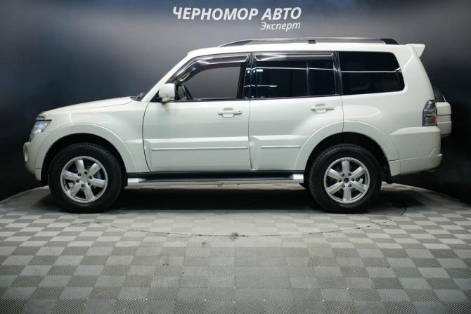 Mitsubishi Pajero IV Рестайлинг 1 с пробегом 2013 года, цена 1 899 000 рублей, 279000 км, внедорожник, Автокод Объявления