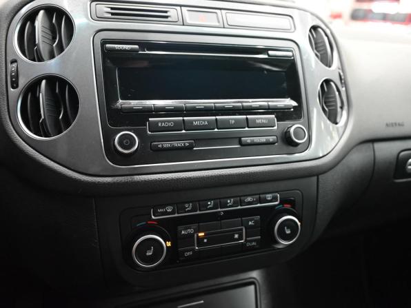 Volkswagen Tiguan I Рестайлинг с пробегом 2012 года, цена 1 195 000 рублей, 172666 км, внедорожник, Автокод Объявления