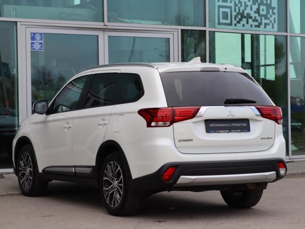 Mitsubishi Outlander III Рестайлинг 2 с пробегом 2018 года, цена 1 850 000 рублей, 137099 км, внедорожник, Автокод Объявления