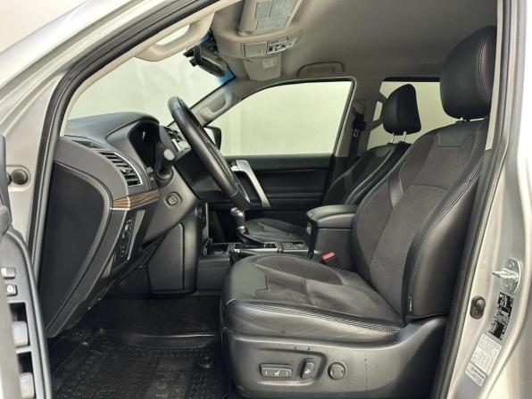 Toyota Land Cruiser Prado 150 Series Рестайлинг 3 с пробегом 2021 года, цена 7 550 000 рублей, 56900 км, внедорожник, Автокод Объявления