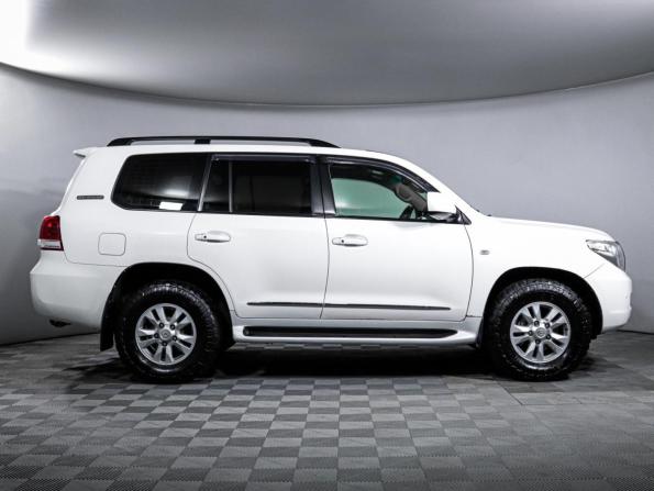 Toyota Land Cruiser 200 Series с пробегом 2007 года, цена 2 699 000 рублей, 249555 км, внедорожник, Автокод Объявления