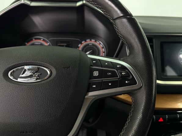 Lada (ВАЗ) Vesta I Рестайлинг (NG) с пробегом 2023 года, цена 1 249 000 рублей, 98600 км, седан, Автокод Объявления