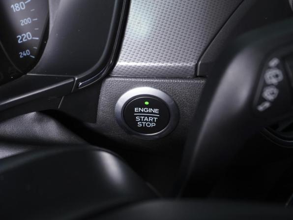 Ford Focus IV с пробегом 2019 года, цена 1 699 000 рублей, 169184 км, универсал, Автокод Объявления