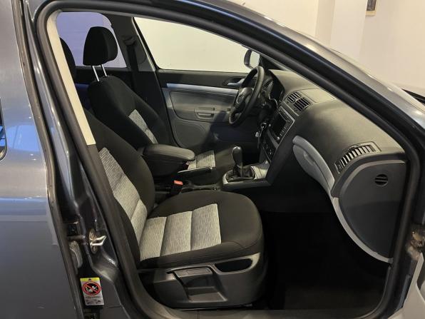 Skoda Octavia II (A5) Рестайлинг с пробегом 2009 года, цена 827 000 рублей, 237180 км, лифтбек, Автокод Объявления