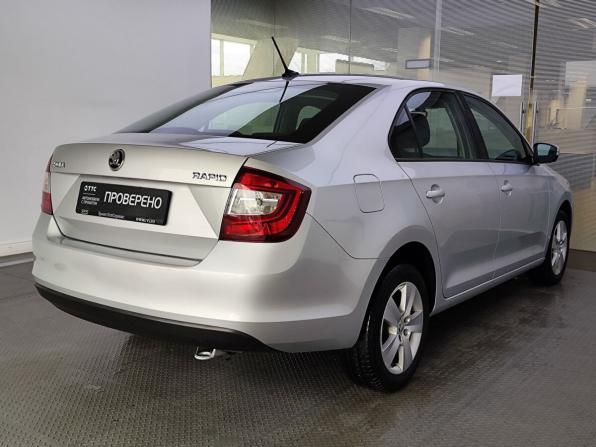 Skoda Rapid I Рестайлинг с пробегом 2017 года, цена 1 399 000 рублей, 174019 км, лифтбек, Автокод Объявления