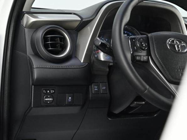 Toyota RAV4 IV (XA40) с пробегом 2013 года, цена 1 749 000 рублей, 186000 км, внедорожник, Автокод Объявления