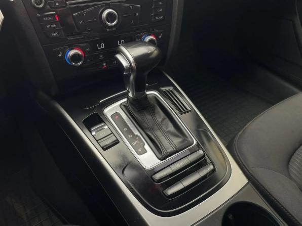 Audi A4 IV (B8) Рестайлинг с пробегом 2013 года, цена 1 150 000 рублей, 220000 км, седан, Автокод Объявления