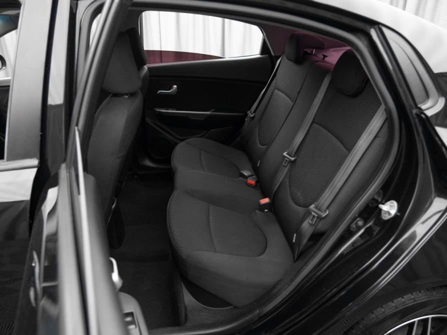 Kia Rio III Москва  - изображение 12