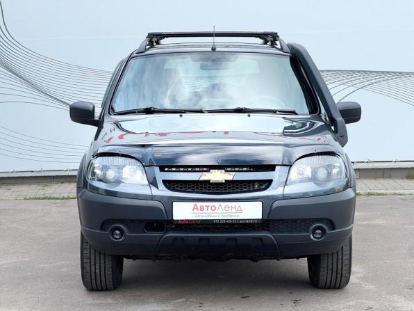 Chevrolet Niva I Рестайлинг с пробегом 2020 года, цена 900 000 рублей, 59923 км, внедорожник, Автокод Объявления