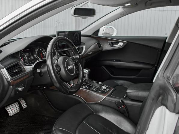 Audi A7 I (4G) с пробегом 2013 года, цена 1 815 000 рублей, 214090 км, лифтбек, Автокод Объявления