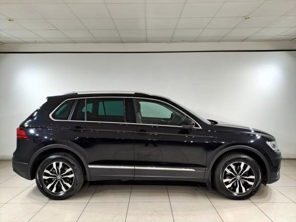 Volkswagen Tiguan II с пробегом 2019 года, цена 2 590 000 рублей, 144827 км, внедорожник, Автокод Объявления