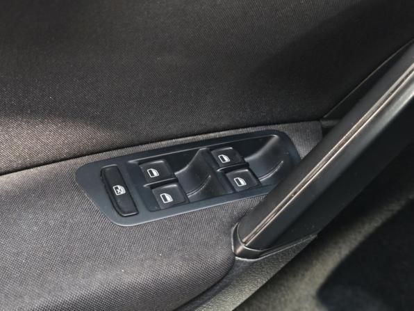 Volkswagen Golf VII с пробегом 2014 года, цена 1 095 000 рублей, 172685 км, универсал, Автокод Объявления