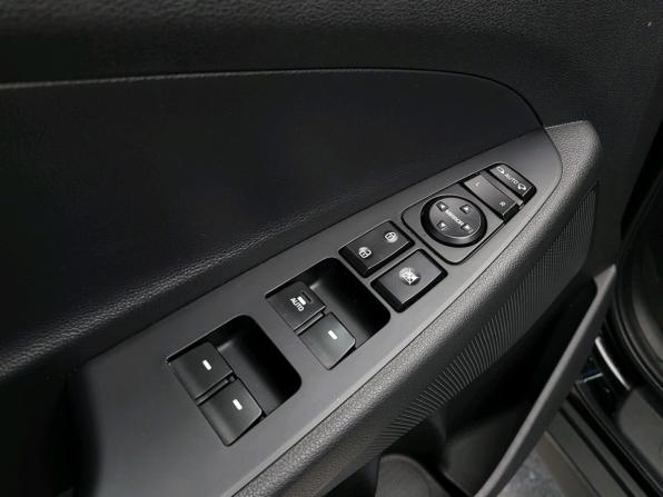 Hyundai Tucson III с пробегом 2015 года, цена 1 930 000 рублей, 117618 км, внедорожник, Автокод Объявления