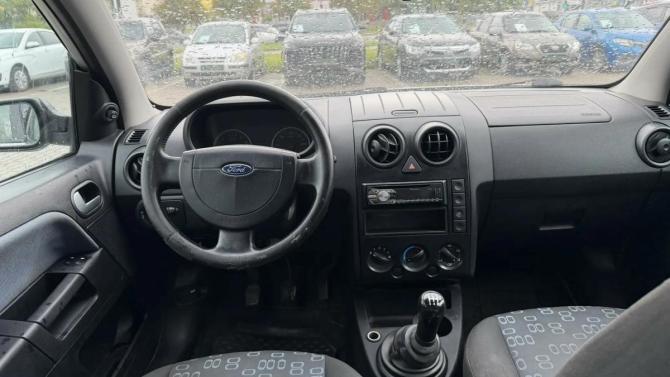Ford Fusion I с пробегом 2005 года, цена 295 000 рублей, 223937 км, хэтчбек, Автокод Объявления