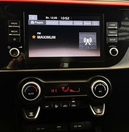 Kia Rio IV Рестайлинг с пробегом 2022 года, цена 1 920 000 рублей, 71952 км, хэтчбек, Автокод Объявления