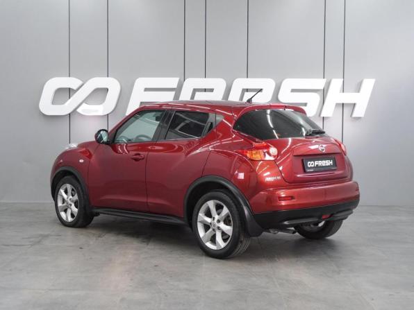 Nissan Juke I с пробегом 2012 года, цена 899 000 рублей, 193627 км, внедорожник, Автокод Объявления