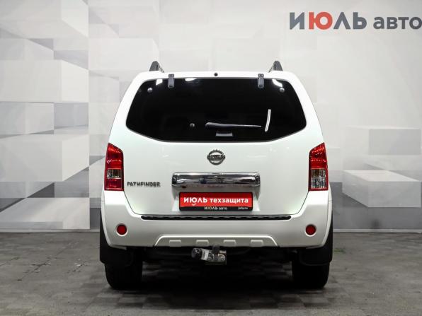 Nissan Pathfinder III Рестайлинг с пробегом 2013 года, цена 1 920 000 рублей, 159780 км, внедорожник, Автокод Объявления