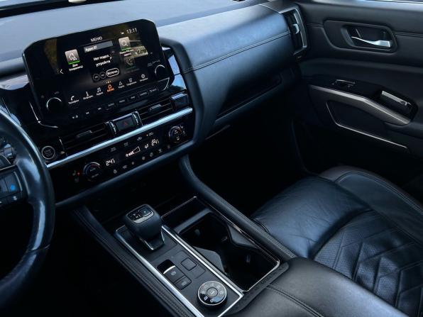 Nissan Pathfinder V с пробегом 2021 года, цена 5 199 000 рублей, 97812 км, внедорожник, Автокод Объявления