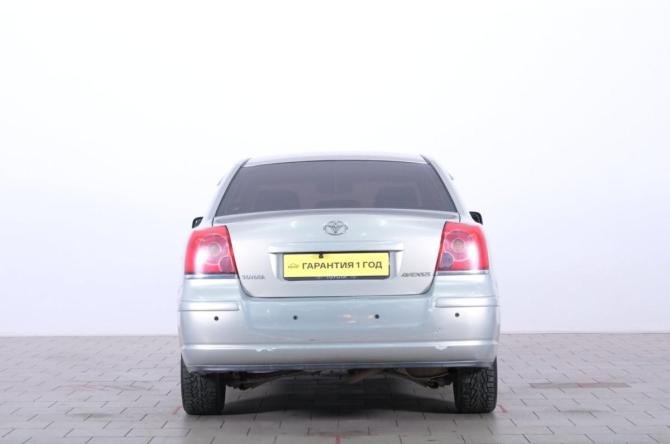 Toyota Avensis II с пробегом 2006 года, цена 699 000 рублей, 420000 км, седан, Автокод Объявления