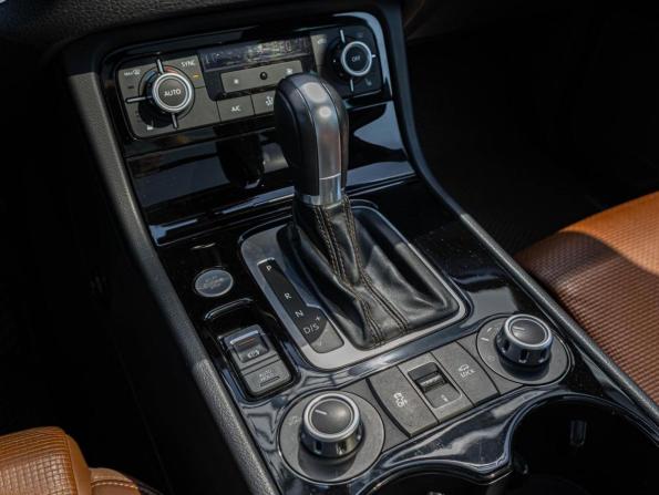 Volkswagen Touareg II с пробегом 2014 года, цена 2 340 000 рублей, 203941 км, внедорожник, Автокод Объявления