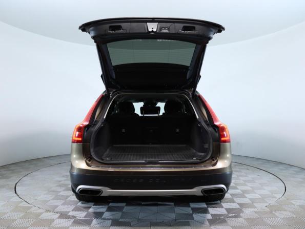 Volvo V90 Cross Country I с пробегом 2017 года, цена 3 280 000 рублей, 130000 км, универсал, Автокод Объявления