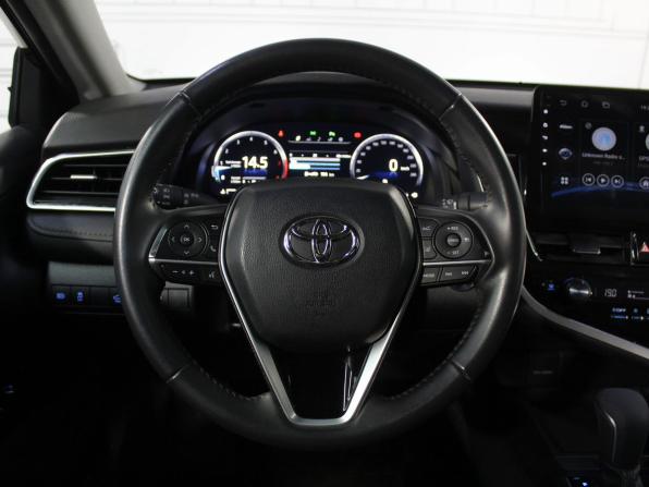 Toyota Camry VIII (XV70) Рестайлинг с пробегом 2022 года, цена 3 225 000 рублей, 98845 км, седан, Автокод Объявления