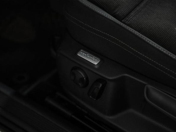 Volkswagen Passat B8 с пробегом 2016 года, цена 1 499 000 рублей, 218920 км, универсал, Автокод Объявления