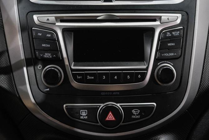 Hyundai Solaris I Рестайлинг с пробегом 2014 года, цена 899 000 рублей, 161000 км, хэтчбек, Автокод Объявления