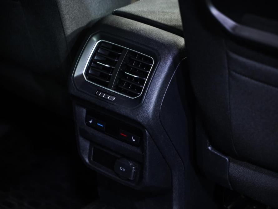 Volkswagen Tiguan II Санкт-Петербург  - изображение 22