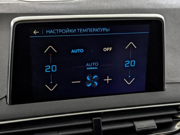 Peugeot 3008 II Рестайлинг с пробегом 2021 года, цена 2 110 000 рублей, 65160 км, внедорожник, Автокод Объявления
