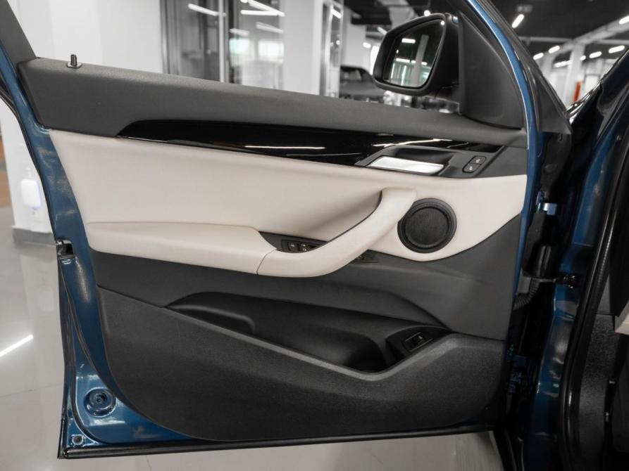 BMW X1 II (F48) Рестайлинг Москва  - изображение 13