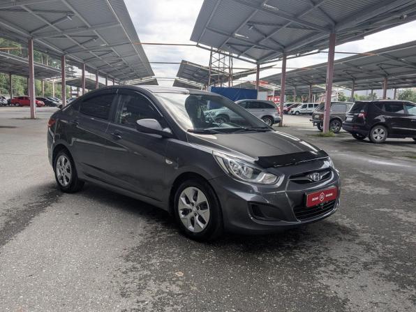 Hyundai Solaris I с пробегом 2012 года, цена 648 900 рублей, 204000 км, седан, Автокод Объявления