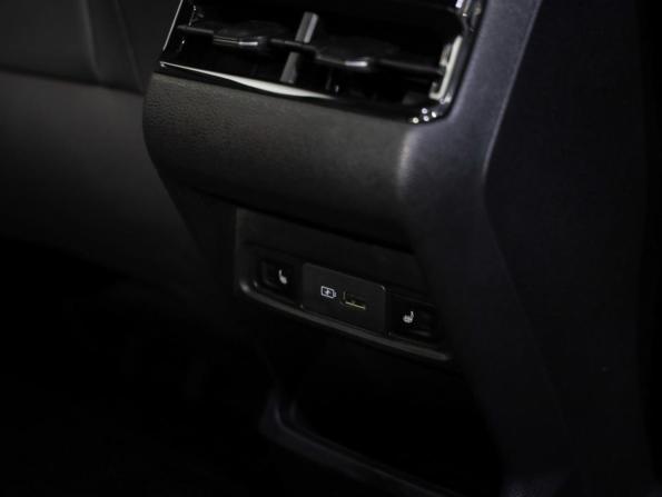 Geely Coolray I Рестайлинг с пробегом 2023 года, цена 1 989 000 рублей, 38827 км, внедорожник, Автокод Объявления