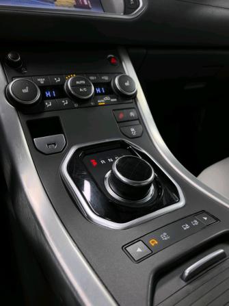 Land Rover Range Rover Evoque I Рестайлинг с пробегом 2017 года, цена 1 980 000 рублей, 157100 км, внедорожник, Автокод Объявления