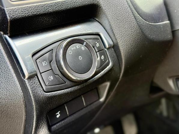 Ford Explorer V Рестайлинг с пробегом 2017 года, цена 2 315 000 рублей, 220288 км, внедорожник, Автокод Объявления