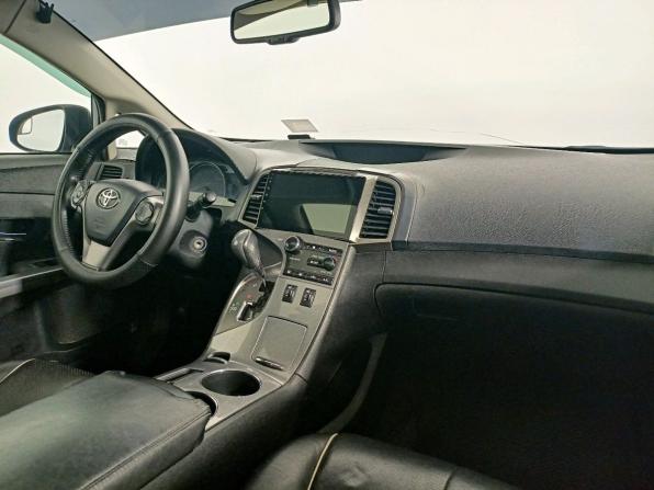 Toyota Venza I Рестайлинг с пробегом 2013 года, цена 2 099 000 рублей, 155000 км, внедорожник, Автокод Объявления